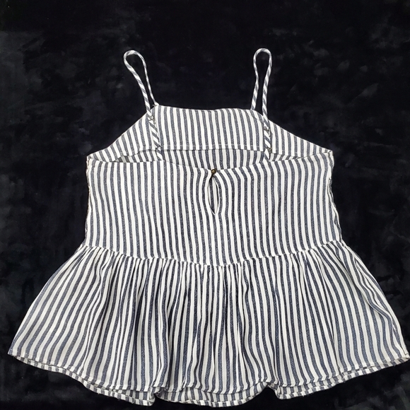 Mossimo Striped Sleeveless Top - Picture 2 of 5